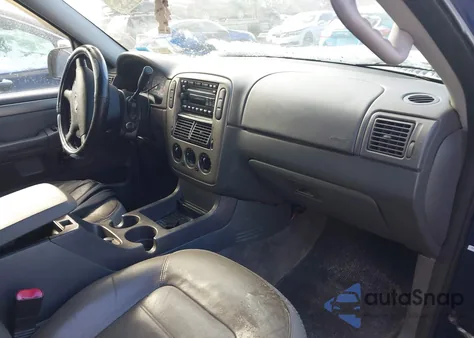 2004 Ford Explorer Nbx/Xlt z USA, uszkodzony, nr VIN 1FMZU73W64UC00511